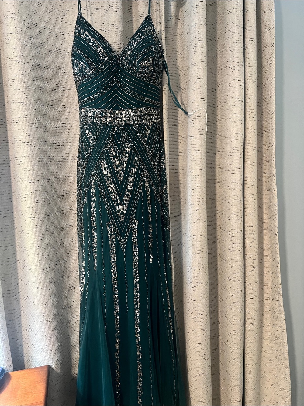 Elegant Green Beaded Spaghetti-Strap Evening Dress - Marina Size 8